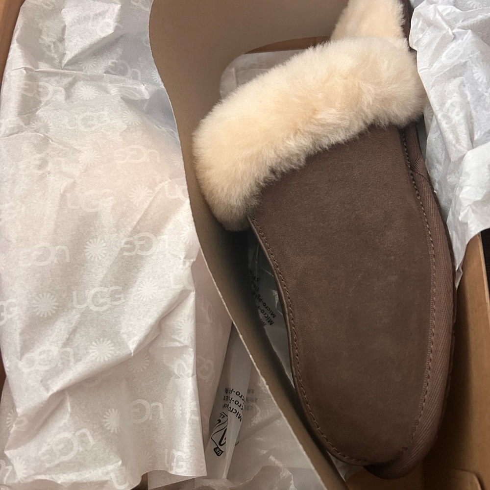 UGG Women's Tan Sheepskin Slippers